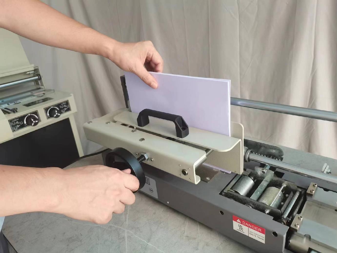 Machine industrielle professio - Binding Machine Comb avis et prix